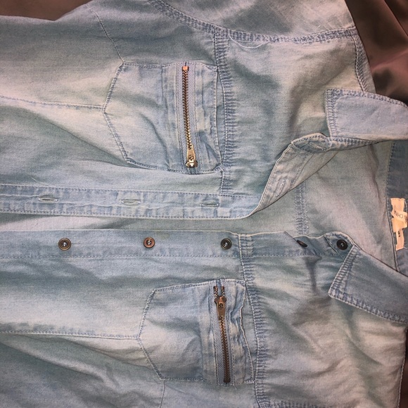 Lightweight Denim Button Shirt - Picture 3 of 3